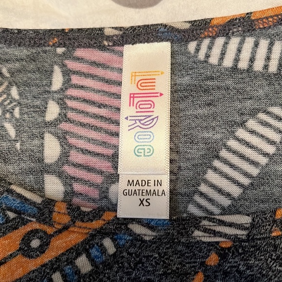 LuLaRoe Perfect T size XS - Picture 7 of 8
